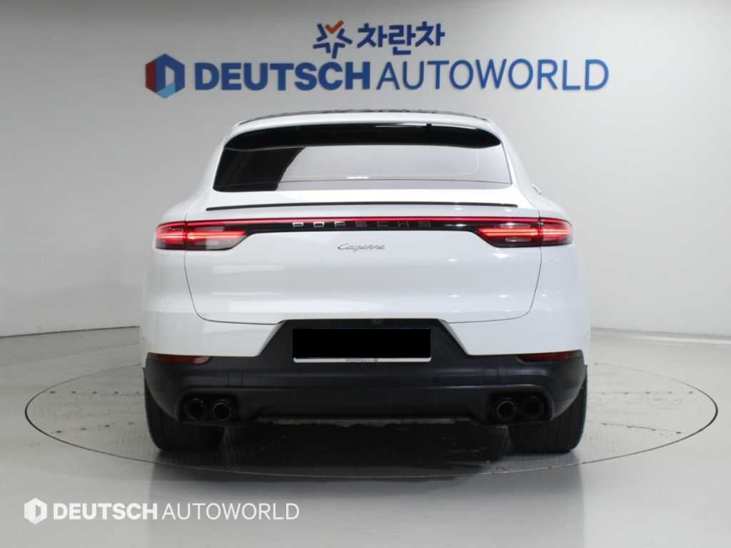 Porsche Cayenne — photo 04