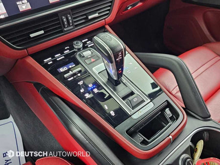 Porsche Cayenne — photo 09