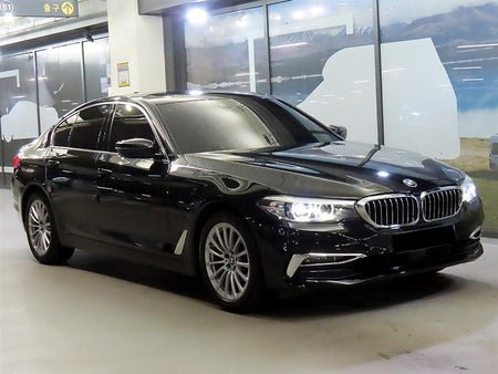 BMW 5-Series — photo 01
