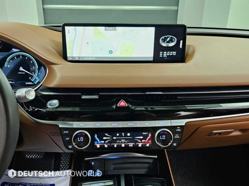 Genesis G80 — photo 14