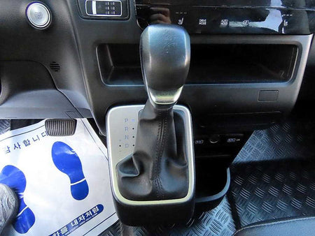 Hyundai Staria — photo 11