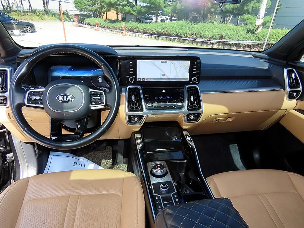 Kia Sorento — photo 07