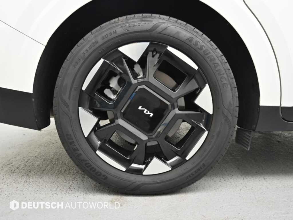 Kia Carnival — photo 06