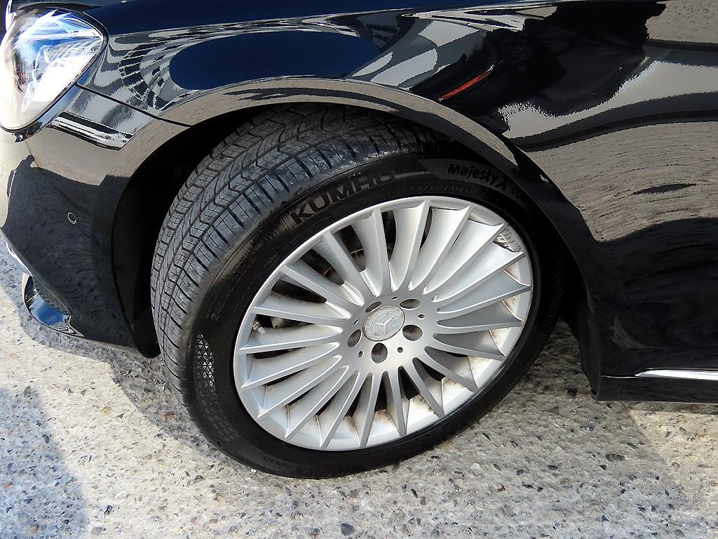 Mercedes-Benz S-Class — photo 20