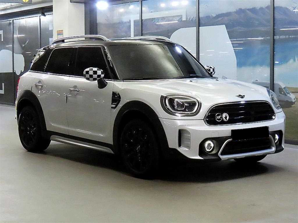 Mini Countryman — photo 01