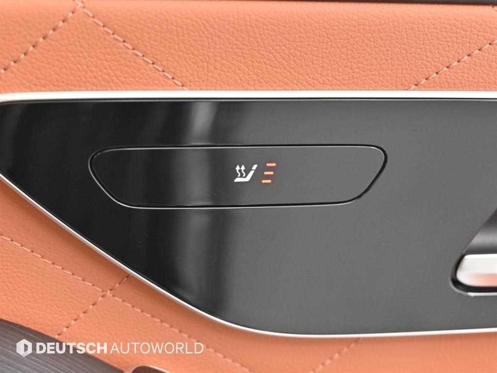 Mercedes-Benz S-Class — photo 16