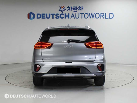 Kia Niro — photo 04