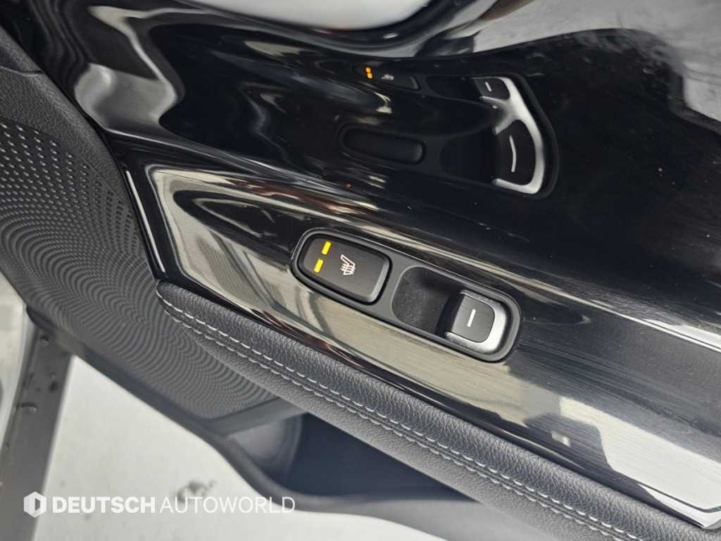 Kia Niro — photo 16
