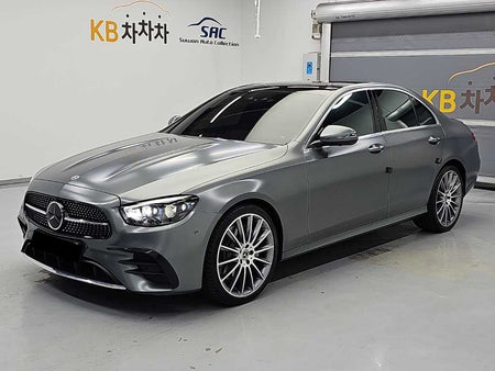 Mercedes-Benz E-Class — photo 01