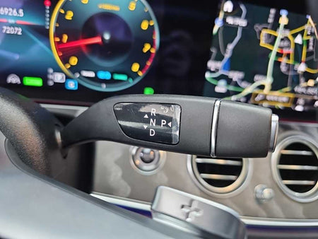 Mercedes-Benz E-Class — photo 08
