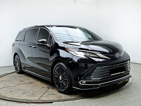 Toyota Sienna — photo 02