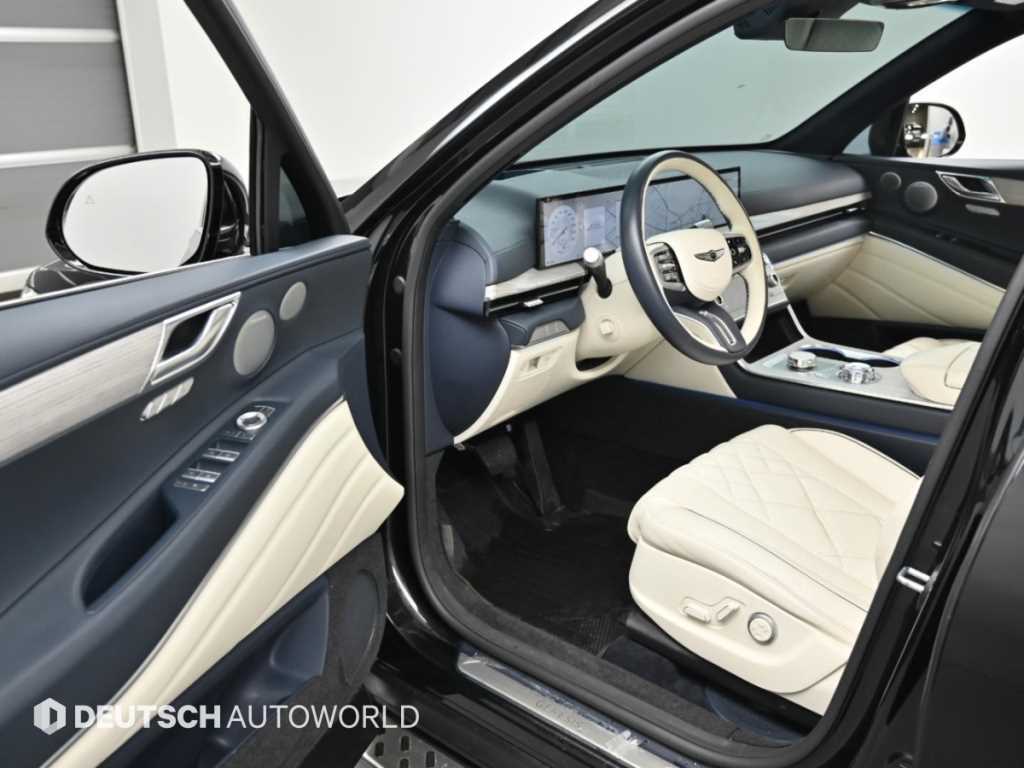 Genesis GV80 — photo 10