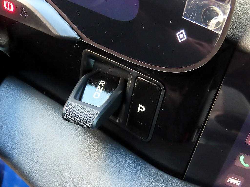 Porsche Taycan — photo 10