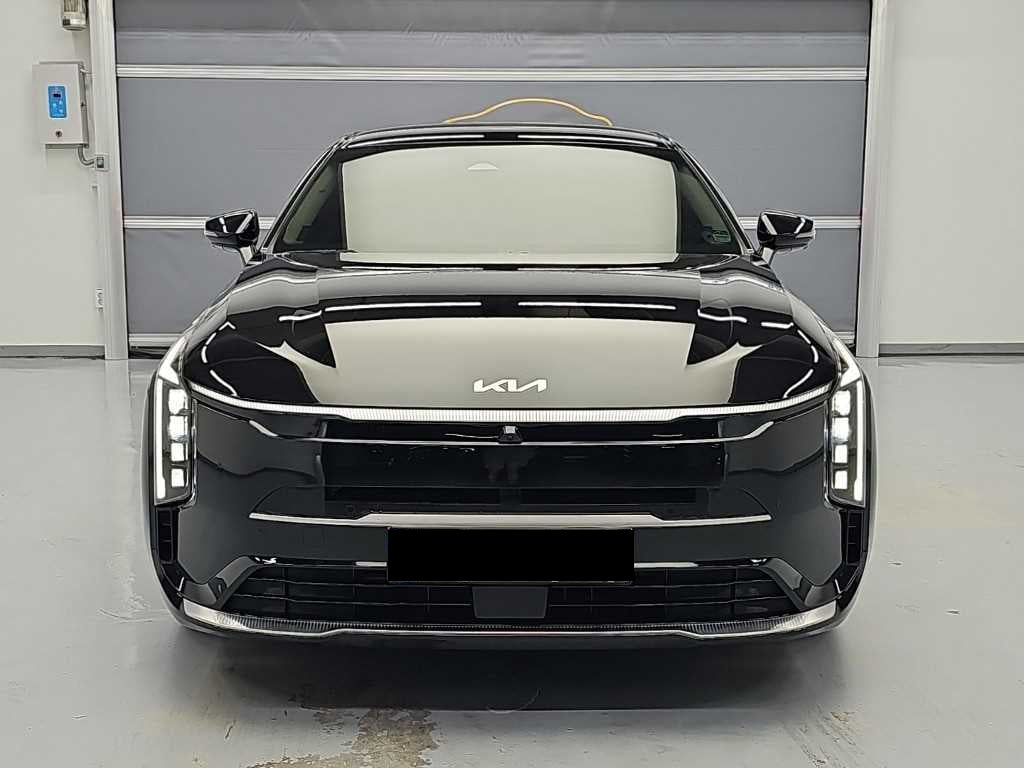 Kia K8 — photo 02
