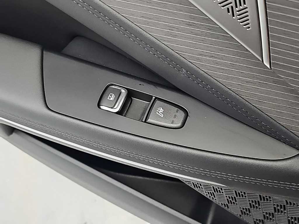 Kia K8 — photo 15