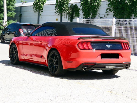 Ford Mustang — photo 03