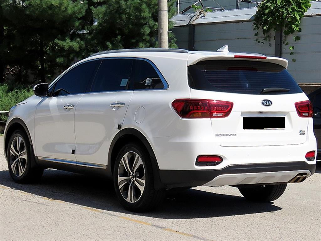 Kia Sorento — photo 03