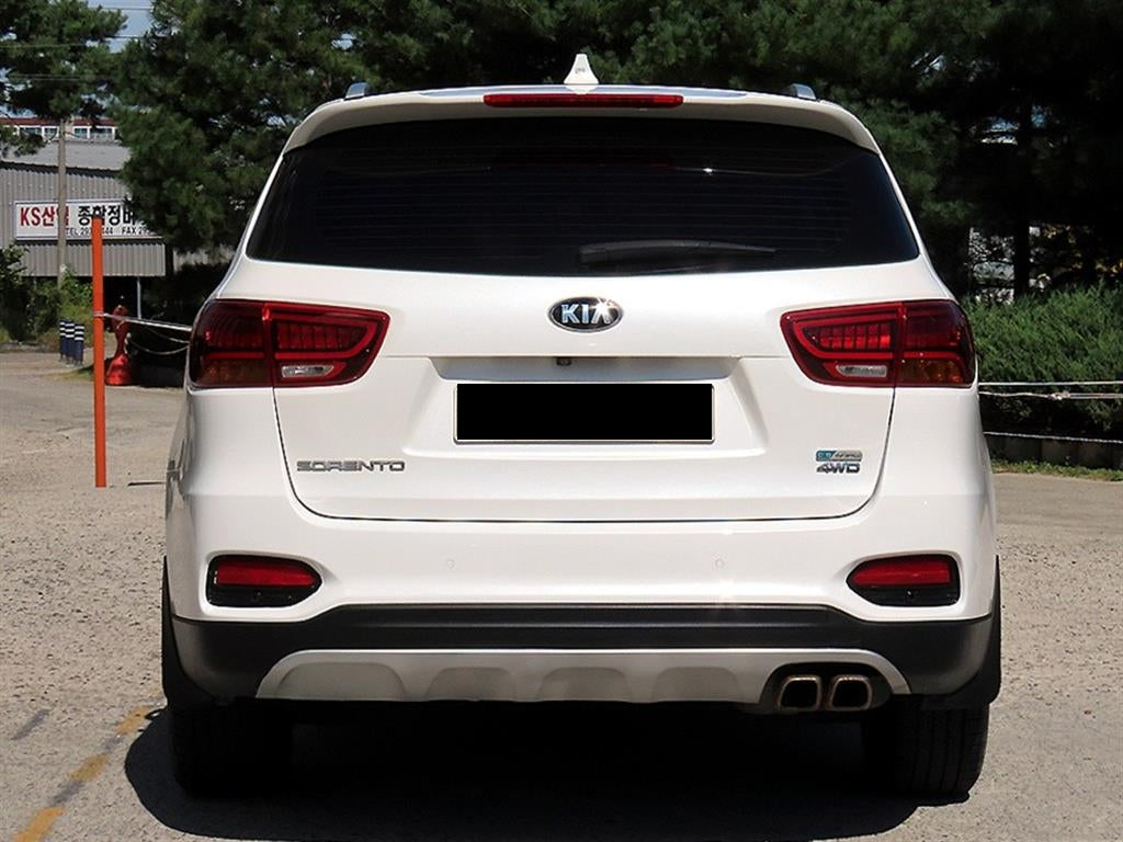 Kia Sorento — photo 04