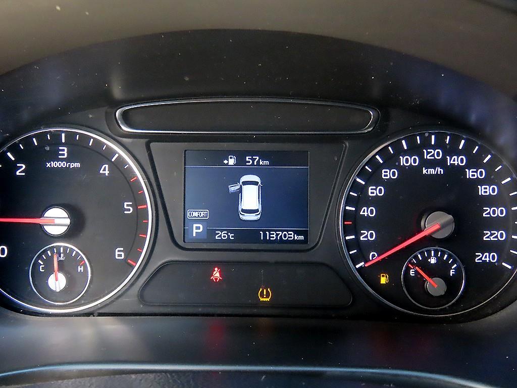 Kia Sorento — photo 09
