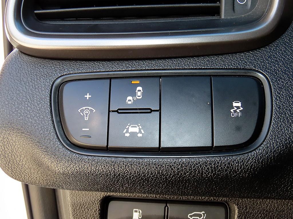 Kia Sorento — photo 11