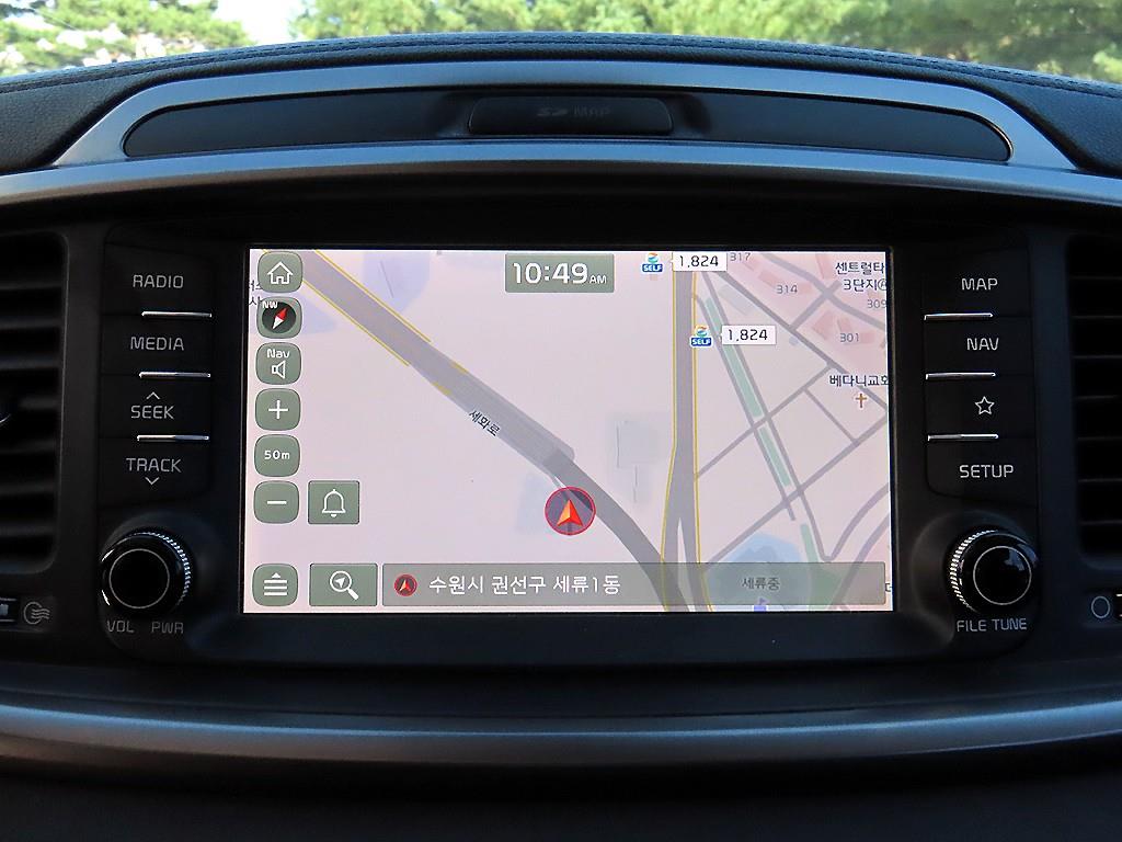 Kia Sorento — photo 13