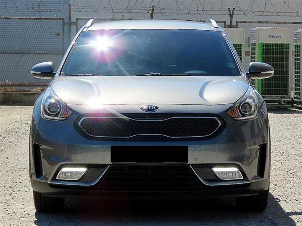 Kia Niro — photo 01