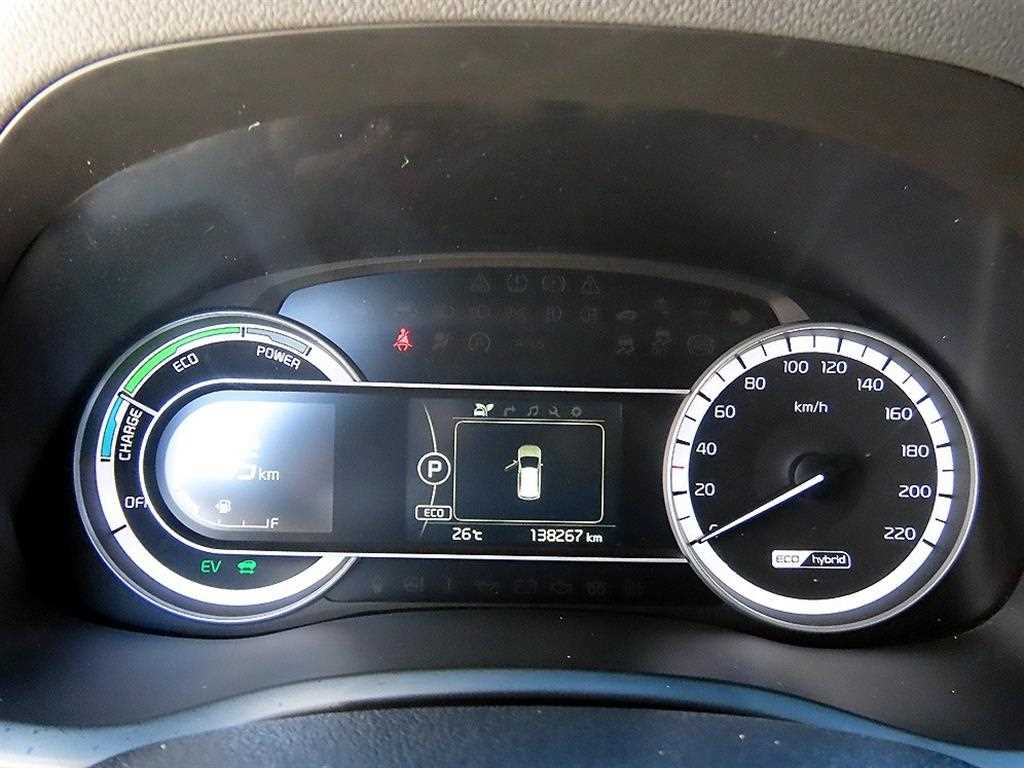 Kia Niro — photo 09