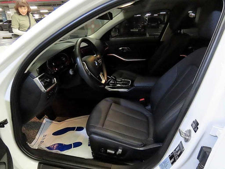 BMW 3-Series — photo 06
