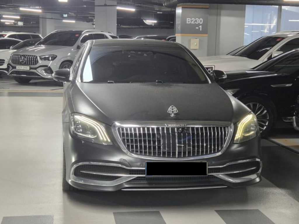 Mercedes-Benz S-Class — photo 01
