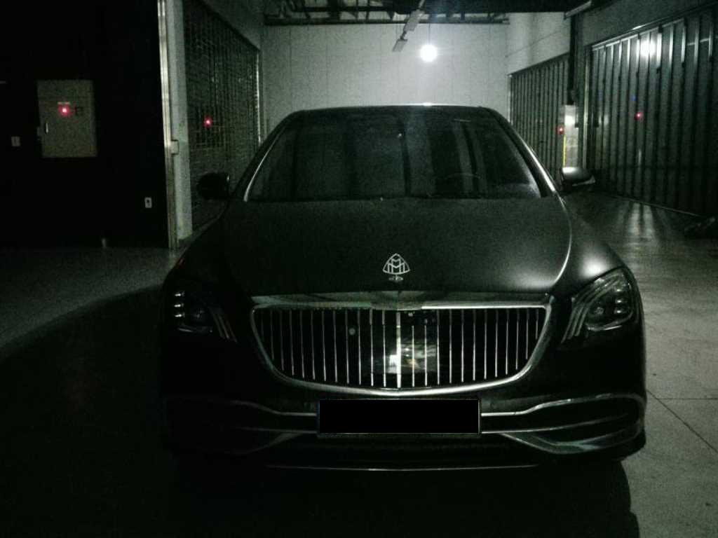Mercedes-Benz S-Class — photo 06