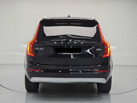 Volvo XC90 — photo 03