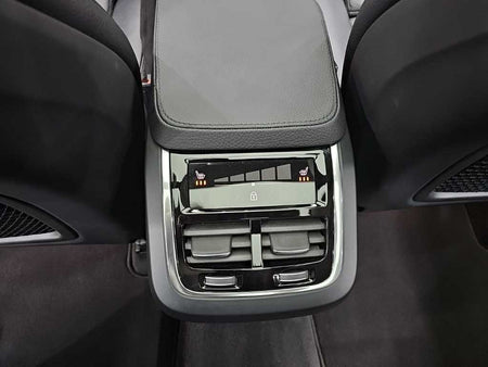Volvo XC90 — photo 13
