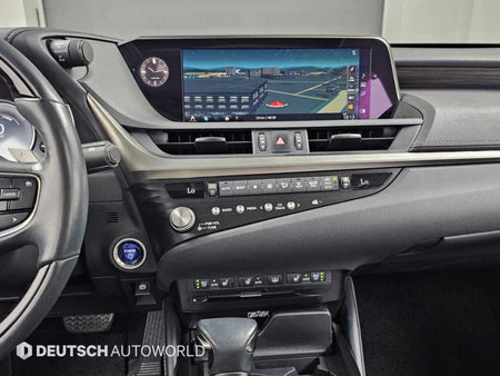 Lexus ES — photo 14