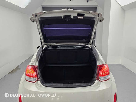 Hyundai Veloster — photo 19