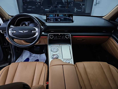 Genesis GV80 — photo 01