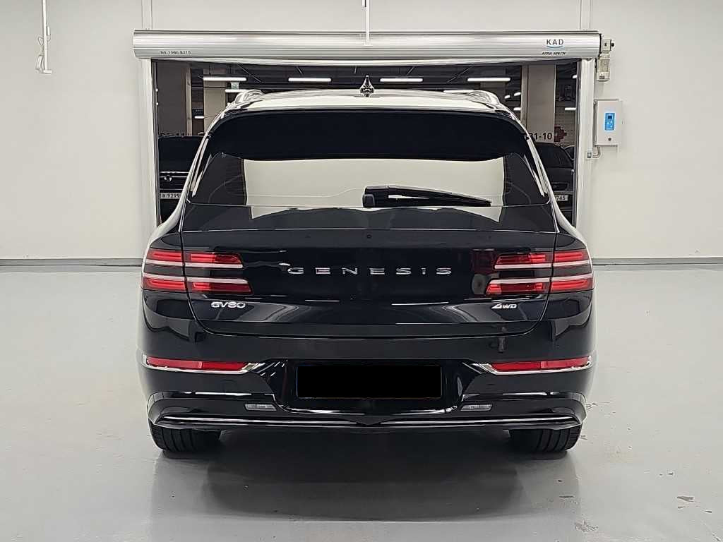 Genesis GV80 — photo 04