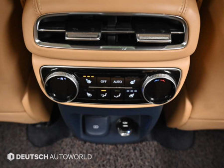 Genesis GV80 — photo 14