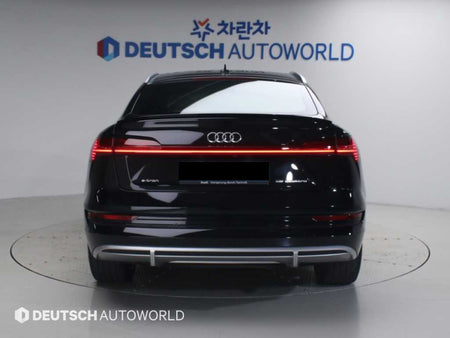 Audi e-tron — photo 04