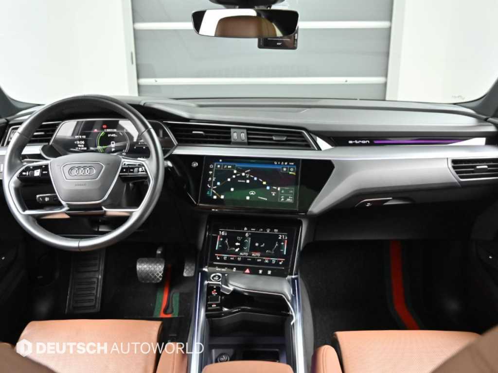Audi e-tron — photo 07