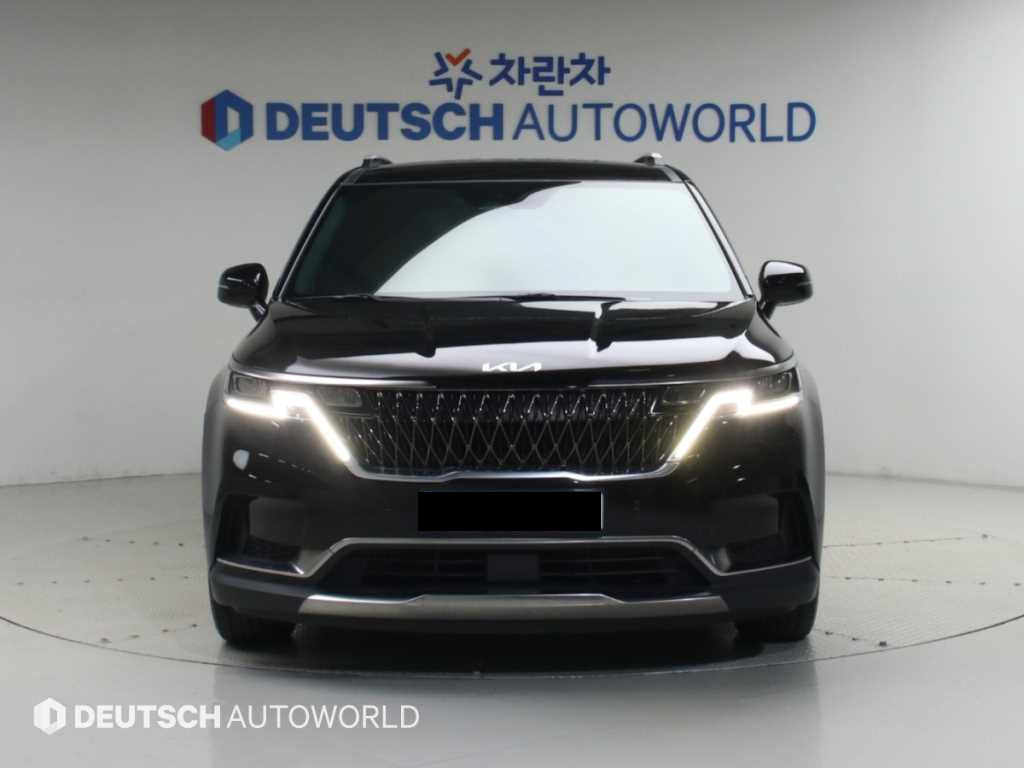 Kia Carnival — photo 03