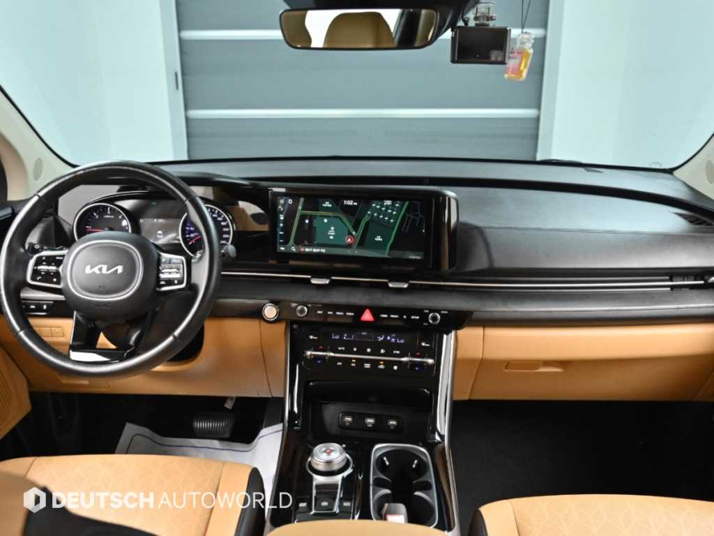 Kia Carnival — photo 07
