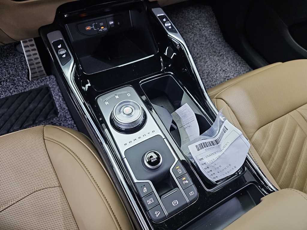 Kia Sorento — photo 08