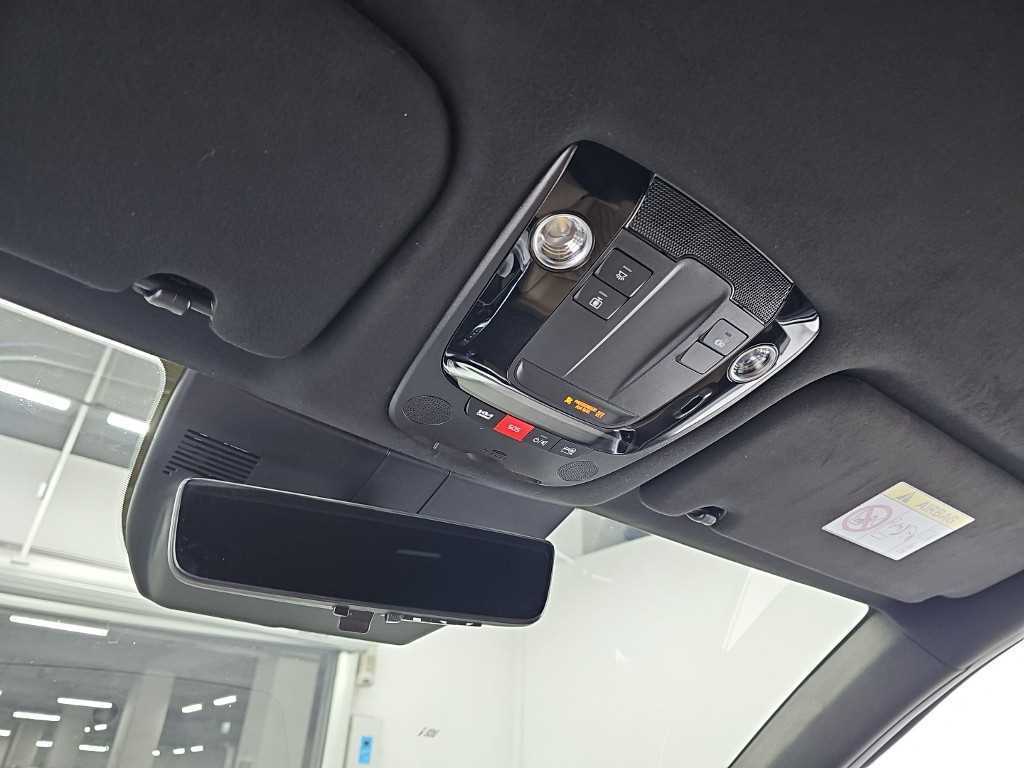 Kia Sorento — photo 17