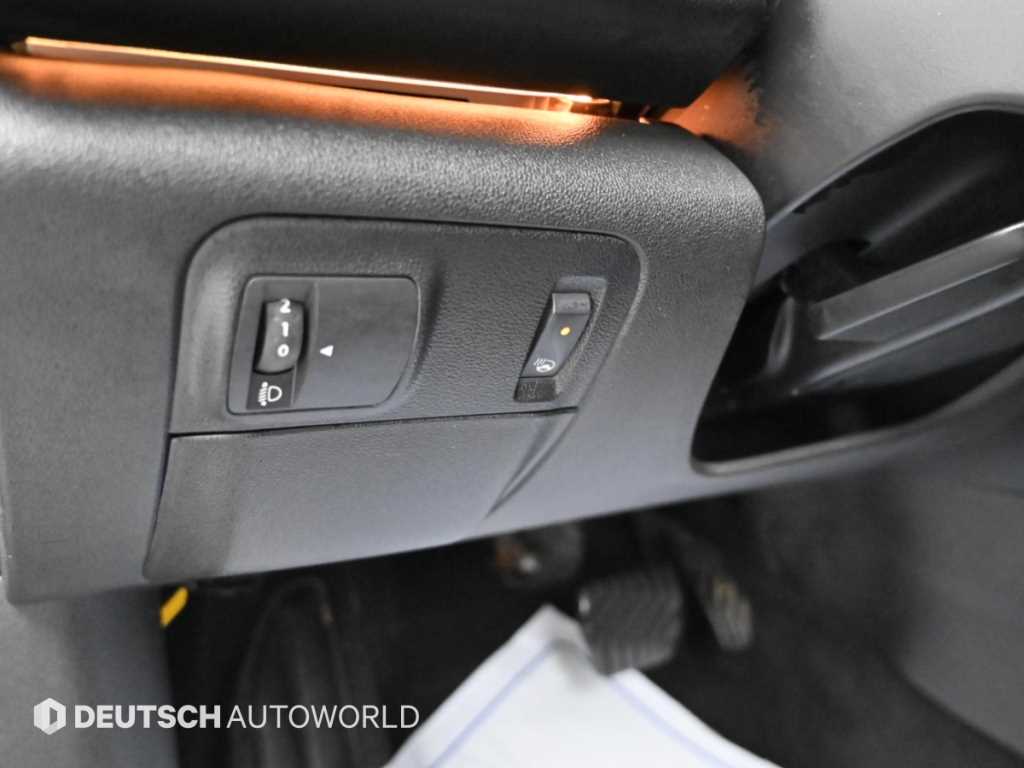 RENAULT SM6 — photo 17