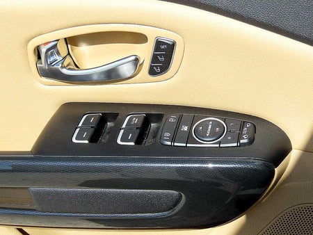Kia Carnival — photo 12
