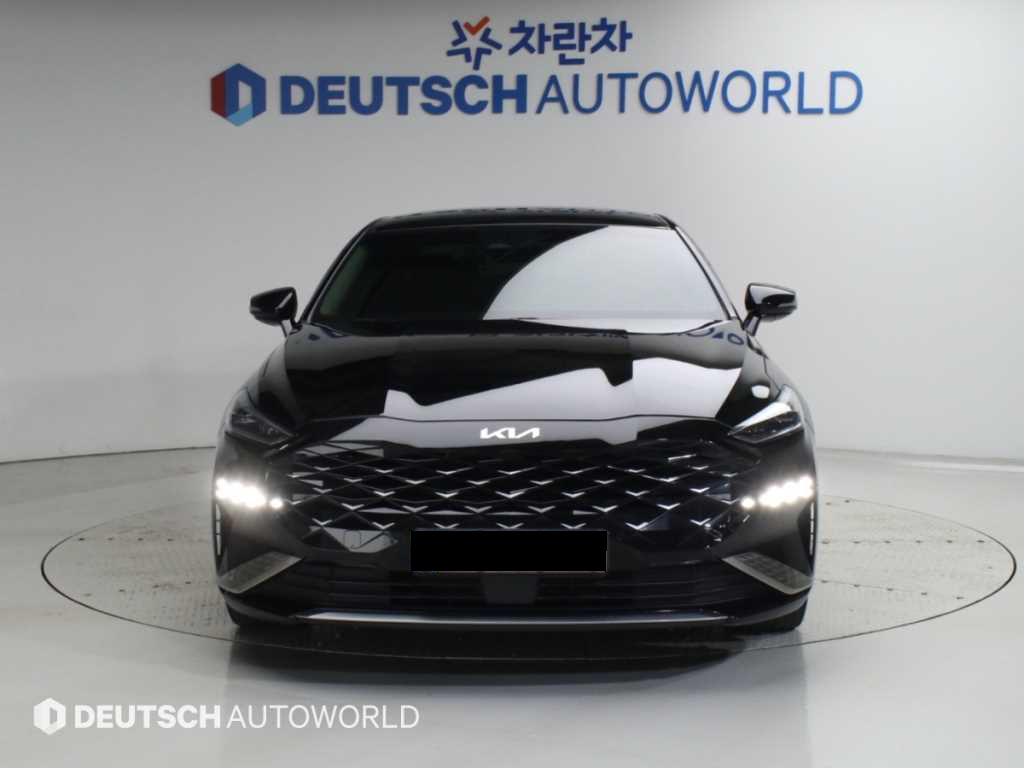 Kia K8 — photo 03