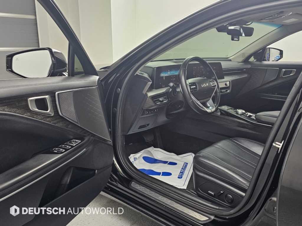 Kia K8 — photo 11