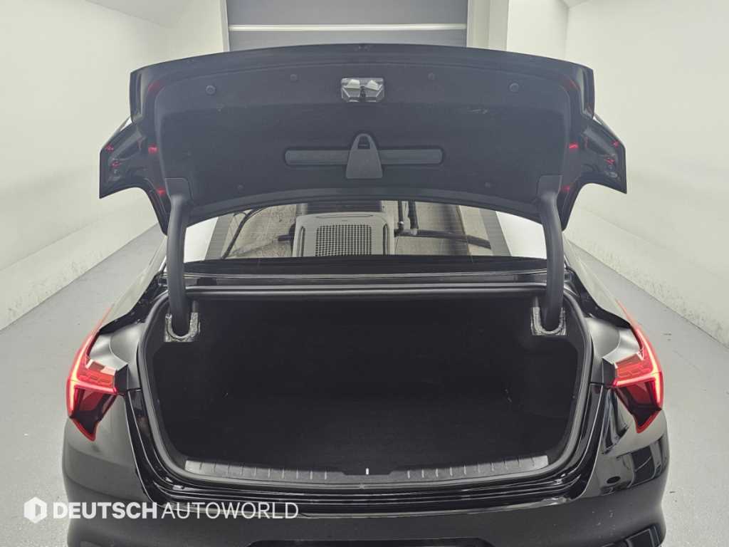 Kia K8 — photo 19