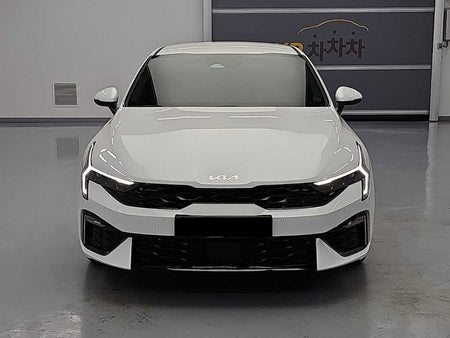 Kia K5 — photo 02