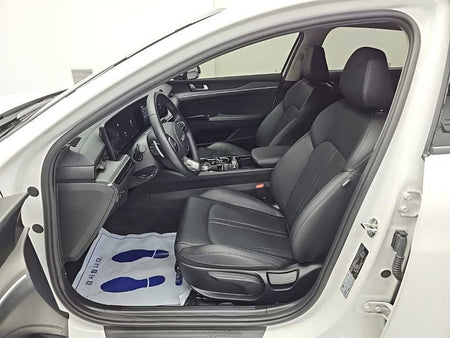 Kia K5 — photo 11